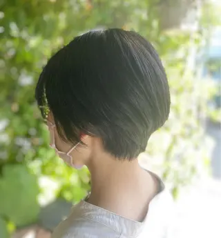 ショート カラー 古西 康裕のヘアスタイル