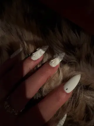 ネイル snazzy Anzuのネイルデザイン