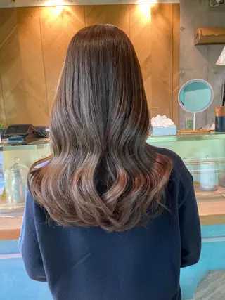 セミロング 山本翔一郎 韓国顔周りレイヤーのヘアスタイル