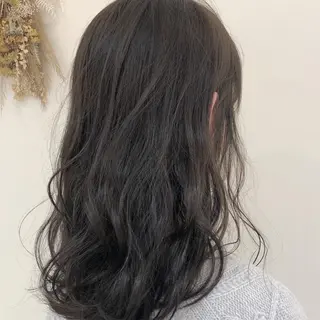 セミロング カラー 細めハイライト🩶 ボブ/レイヤーカットのヘアスタイル