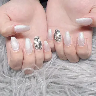 ネイル 個室ネイルサロンDolly  Girl〜ドーリーガール〜所属・DollyGirl KYOKOのネイルデザイン