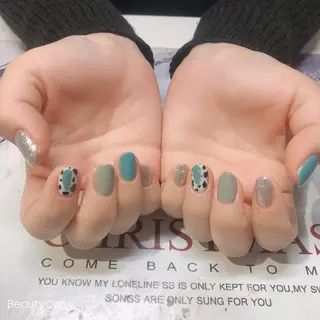 ネイル Guarendo錦糸町店所属・ガレンドウ 白澤 愛子のネイルデザイン