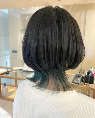 ミディアム 大石 陽菜のヘアスタイル