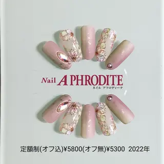 ネイル Nail  Aphroditeのネイルデザイン