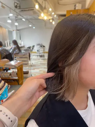 セミロング カラー KANA/ボブ/ インナーカラー/艶髪のヘアスタイル