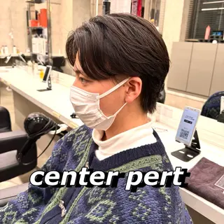 ミディアム パーマ ヘアアレンジ メンズ 顔まわりカット の達人のヘアスタイル