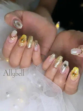 ネイル Allybell🫧 yuriのネイルデザイン