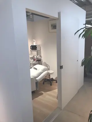 alloy 西大路御池のマツエク・マツパデザイン