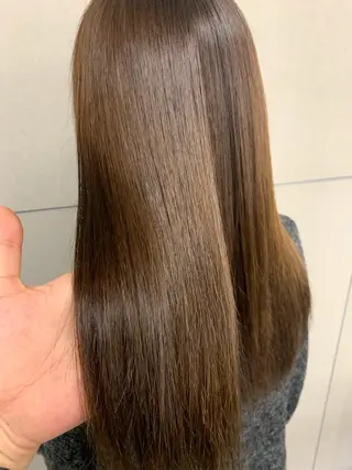 セミロング カラー Silk-lei【銀座店】所属・銀座/美髪縮毛矯正 /髪質改善/山本翔華のヘアスタイル