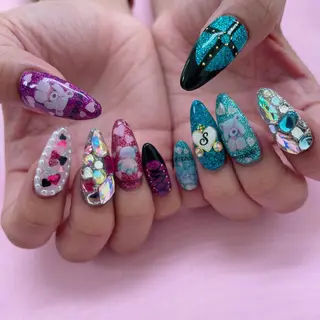 ネイル 五十嵐 美智のネイルデザイン