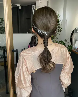 ロング 岸川 恭子のヘアスタイル