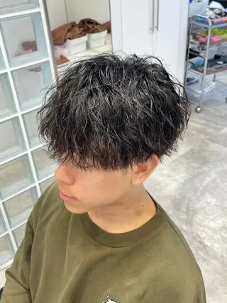 ショート パーマ メンズパーマ特化 園田　楓莉のヘアスタイル