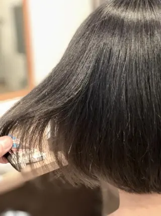 ショート カラー 美髪矯正 🌈髪質改善 山下のヘアスタイル