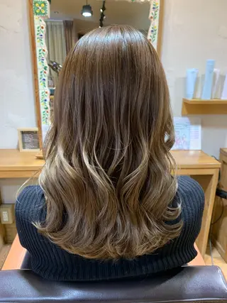 セミロング ameet所属・ameet さくらのヘアスタイル