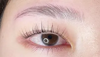 マツエク・マツパ アイブロウ Millie ainee 店長　神のマツエク・マツパデザイン