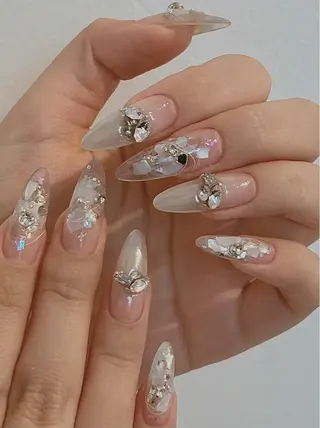 ネイル D-BEAUTY Nailsalonのネイルデザイン