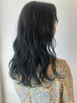 セミロング カラー 安藤 佑衣のヘアスタイル