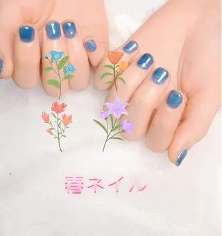 ネイル pink ladyサロン所属・べ にのネイルデザイン