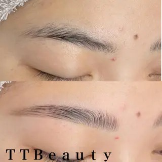 TT Beauty所属・TT Beautyの眉毛・アイブロウイメージ
