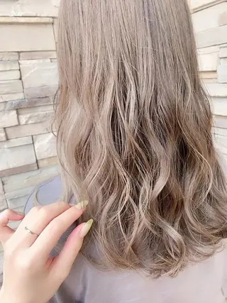 セミロング カラー hair salon mtm所属・🕊mtm🫧梅田/ 定額制/透明感/艶髪のヘアスタイル