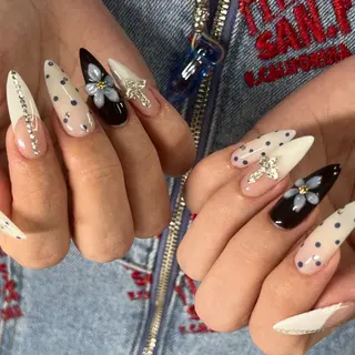 ネイル tener 🩷yua🩷のネイルデザイン