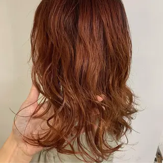 セミロング カラー SYS by fit /HONOKAのヘアスタイル