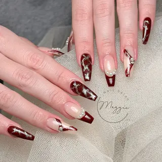 ネイル Maggie Nail🦩のネイルデザイン