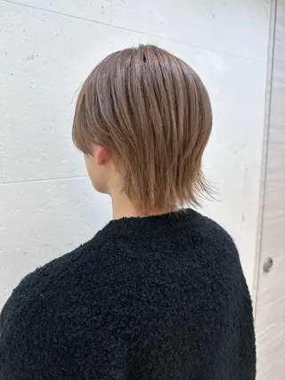 ミディアム カラー メンズ 安田 柚月のヘアスタイル