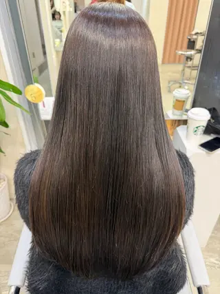 ロング 清友 柚希のヘアスタイル