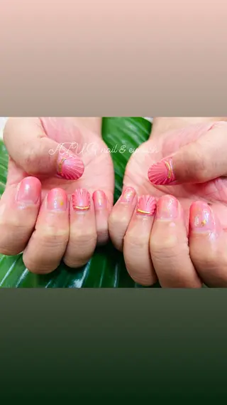 ネイル AZUR N&eyelashのネイルデザイン