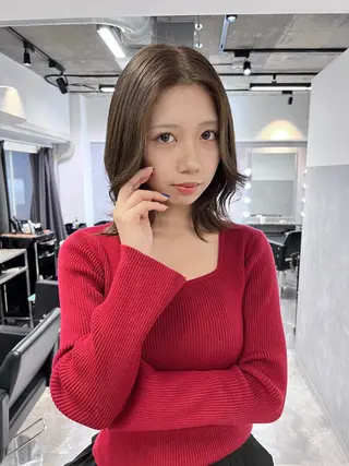 ミディアム カラー TOMONA👑 GiseL梅田店のヘアスタイル