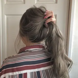 セミロング カラー 🌸ハイトーン 新田　廉 🌸のヘアスタイル