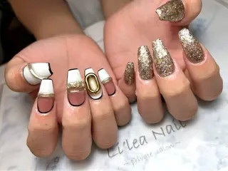 ネイル Li'leaNail AINAのネイルデザイン