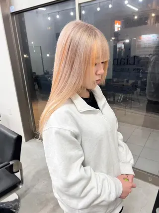 ミディアム カラーソムリエ認定 茶屋町Eir岩本のヘアスタイル