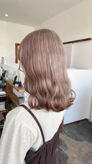 ミディアム カラー ende. ハルタのヘアスタイル