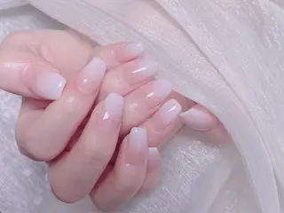 ネイル KARI ネイルサロンのネイルデザイン