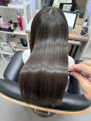 ロング The Apartment of Solon 船橋 2nd所属・艶髪改善師/高橋潤 /NEO髪質改善のヘアスタイル