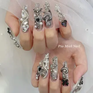 ロング Pio Mielのネイルデザイン