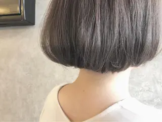 ショート カラー 顔周りレイヤー/韓国 ブリーチminamiのヘアスタイル