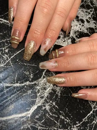 セミロング ネイル ✴︎ Delightのネイルデザイン