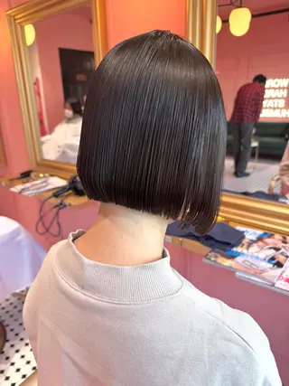ショート miyu BOB/layerのヘアスタイル
