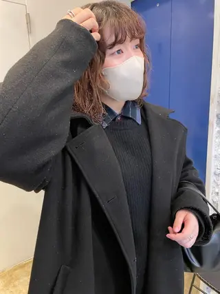 ミディアム パーマ レイヤー／似合わせ TAKUYAのヘアスタイル