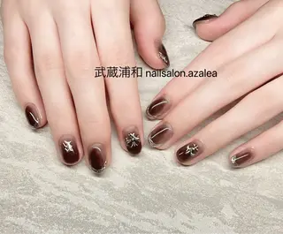 ネイル R inのネイルデザイン