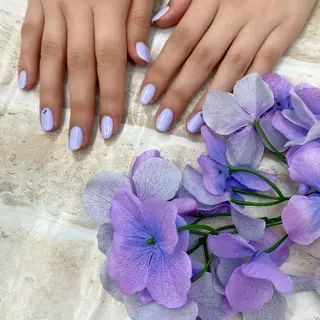 ネイル Can I Dressy  溝ノ口店所属・F. Neneのネイルデザイン