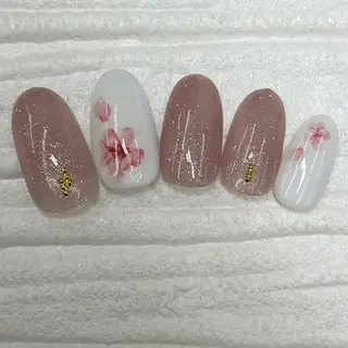 ネイル Nail salon Honey Beeのネイルデザイン