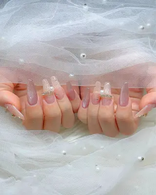 ネイル 南田 千絵のネイルデザイン