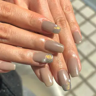 ネイル 6Roku  Hair所属・伊藤 貴恵のネイルデザイン