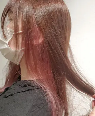 カラー 滝 菜々子のヘアスタイル