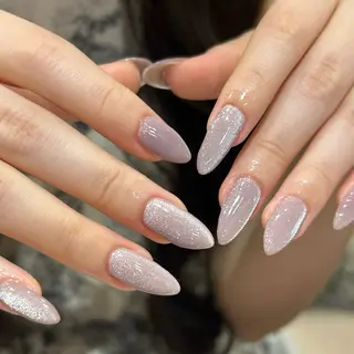 ネイル A. Hashimotoのネイルデザイン