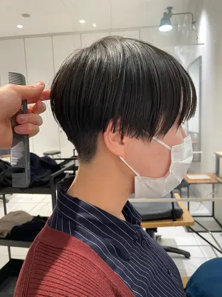 ショート 【ショート、艶髪】 新海龍哉のヘアスタイル